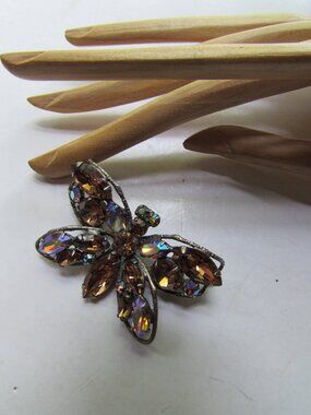 Vintage Regency Butterfly Brooch Gold Brown